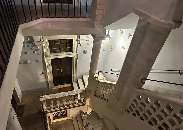 Appartement In By The Pantheon *